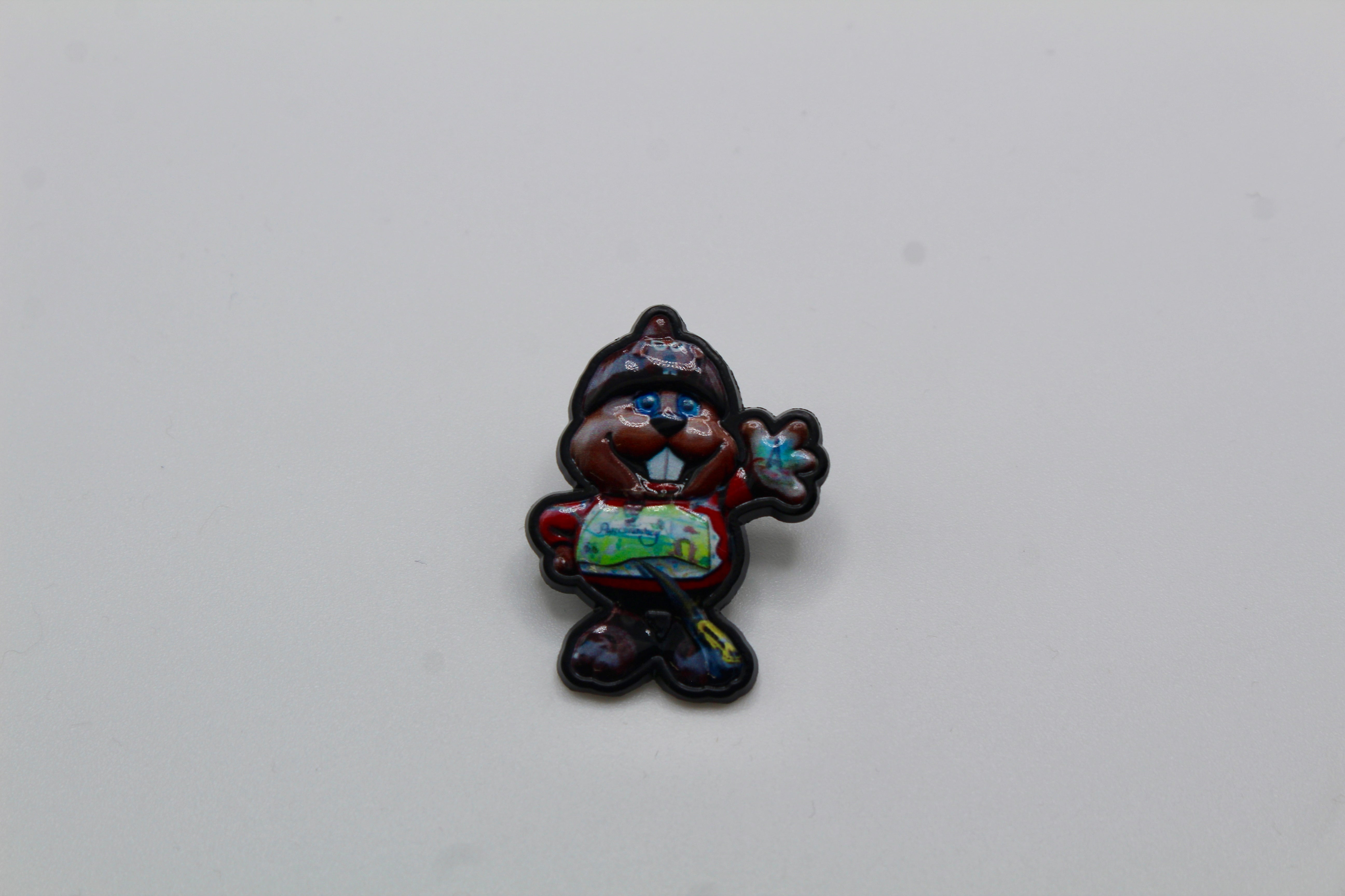 Tourist Phil Button Pin – 1 Inch-Groundhog Stuff